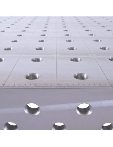 HERMES 3D 2000 x 1000 x 200 [4 nogi ze stopami L620]