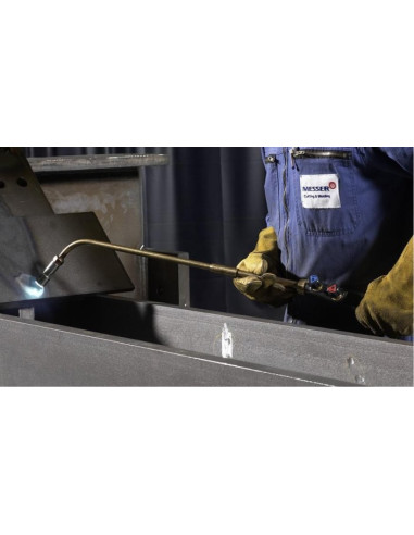 Nasadka do powierzchniowego lutowania i nagrzewania za pomoca acetylenu